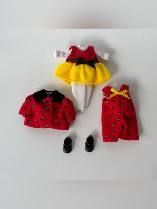 Barbie Other - Barbie Kelly Fashion Avenue 16696 Ladybug outfits